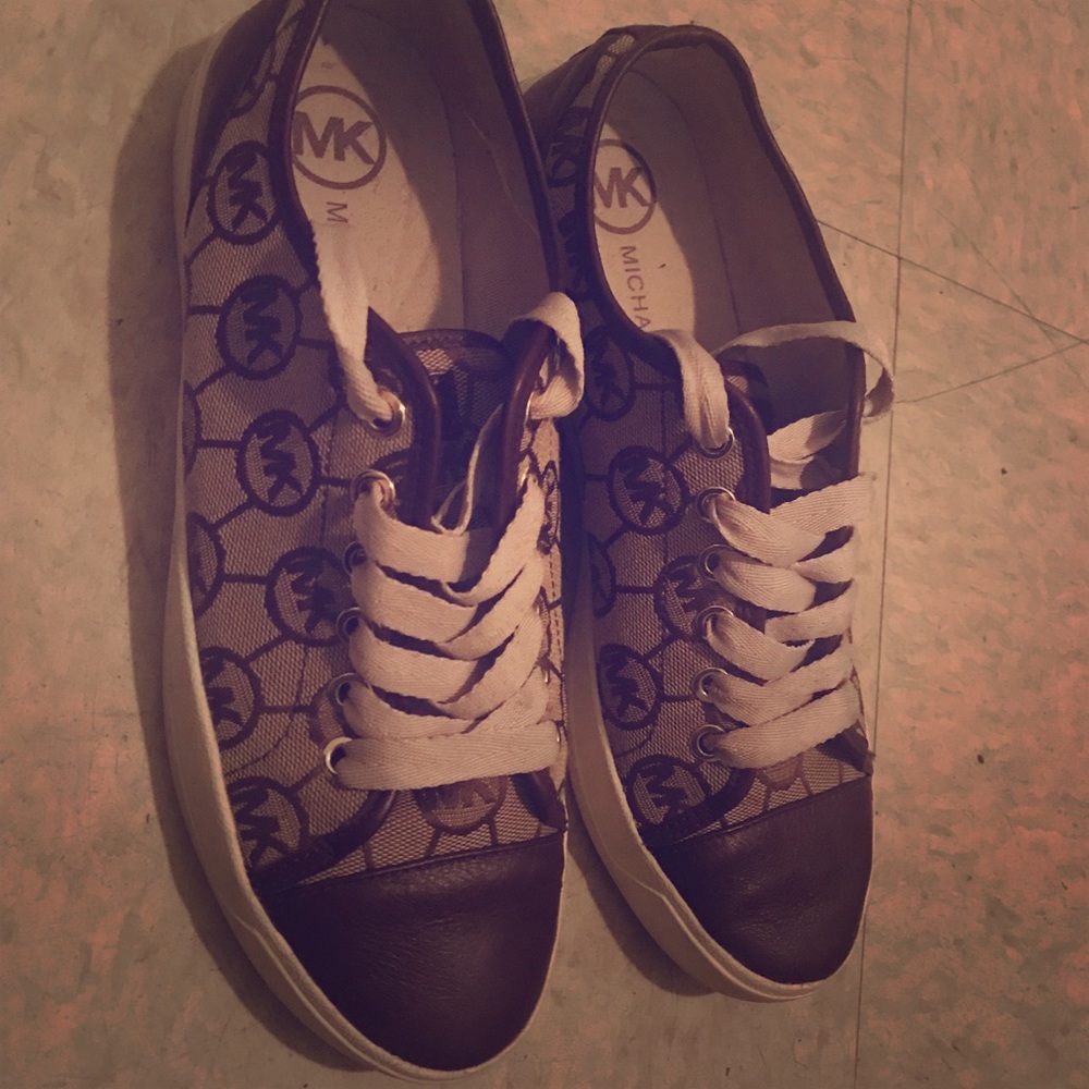 MK shoes